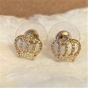 Earrings, Goldtone, Crown-shaped cuteness!